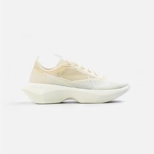 Womens Nike Vista Lite Sneakers In Ivory/Summit Size 5 streetwear chunky